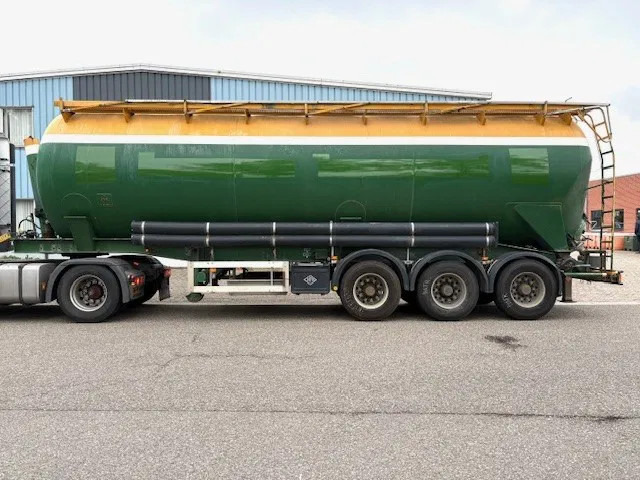 Feldbinder KIP48 3 3-AXLE 48M3 KIPPING SILO TRAILER (SAF AXLES / DRUM BRAKES / 4 COMPARTMENTS) - 유조 세미 트레일러 : 사진 5 Feldbinder KIP48 3 3-AXLE 48M3 KIPPING SILO TRAILER (SAF AXLES / DRUM BRAKES / 4 COMPARTMENTS) - 유조 세미 트레일러 : 사진 5