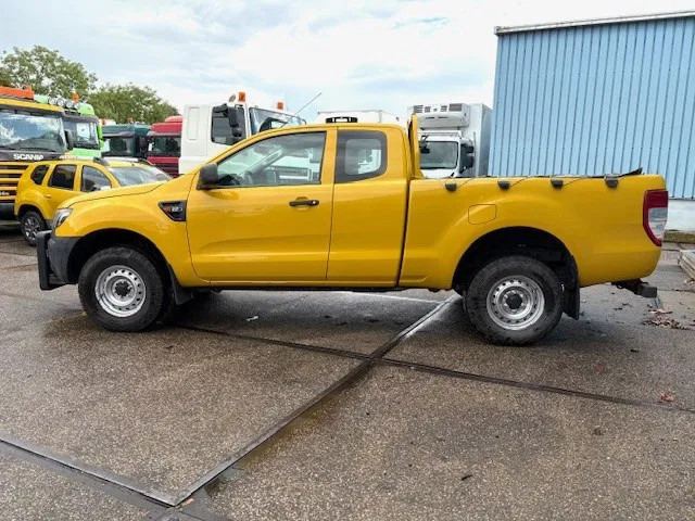 Ford Ranger 2.2TDCI 4x4 SUPERCAB PICK-UP (APK/TUV 11-2026!) (6 GEARS MANUAL GEARBOX / AIRCONDITIONING / ETC!!) RANGER 2.2TDCI 4x4 SUPERCAB P - 픽업트럭 : 사진 5 Ford Ranger 2.2TDCI 4x4 SUPERCAB PICK-UP (APK/TUV 11-2026!) (6 GEARS MANUAL GEARBOX / AIRCONDITIONING / ETC!!) RANGER 2.2TDCI 4x4 SUPERCAB P - 픽업트럭 : 사진 5