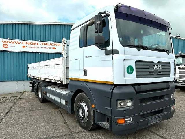 MAN TGA 26.410 XL 6x2 KIPPER (6-CILINDER HEADS) (ZF16 MANUAL GEARBOX / LIFT-AXLE / HYDRAULIC KIT / AIRCONDITIONING) - 덤프트럭 : 사진 2 MAN TGA 26.410 XL 6x2 KIPPER (6-CILINDER HEADS) (ZF16 MANUAL GEARBOX / LIFT-AXLE / HYDRAULIC KIT / AIRCONDITIONING) - 덤프트럭 : 사진 2