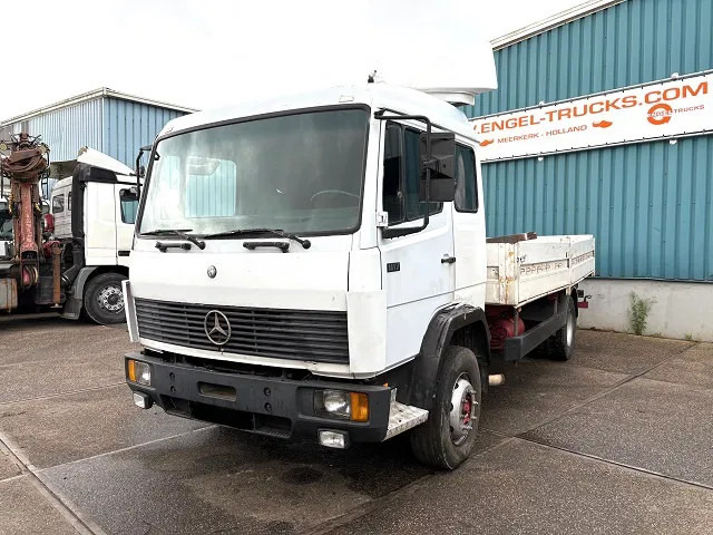 Mercedes-Benz 1117 K 6-CILINDER SLEEPERCAB (8 WHEEL NUTS / FULL STEEL SUSPENSION / MANUAL GEARBOX) - 드롭사이드/ 플랫베드 트럭 : 사진 1 Mercedes-Benz 1117 K 6-CILINDER SLEEPERCAB (8 WHEEL NUTS / FULL STEEL SUSPENSION / MANUAL GEARBOX) - 드롭사이드/ 플랫베드 트럭 : 사진 1