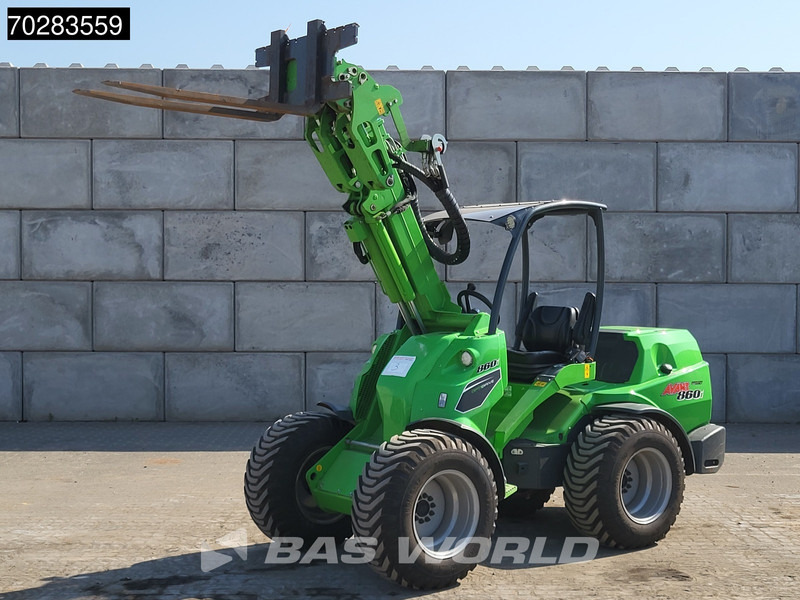 Avant M860i ATTACHMENTS INCLUDED - 휠 로더 : 사진 2 Avant M860i ATTACHMENTS INCLUDED - 휠 로더 : 사진 2