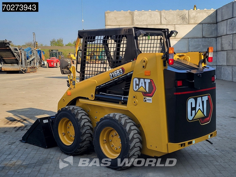 Caterpillar 216 B3 - 스키드 스티어 로더 : 사진 3 Caterpillar 216 B3 - 스키드 스티어 로더 : 사진 3