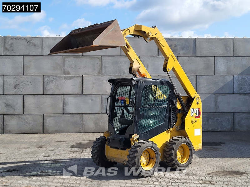 Caterpillar 226 D3 BUCKET + FORKS - 스키드 스티어 로더 : 사진 2 Caterpillar 226 D3 BUCKET + FORKS - 스키드 스티어 로더 : 사진 2