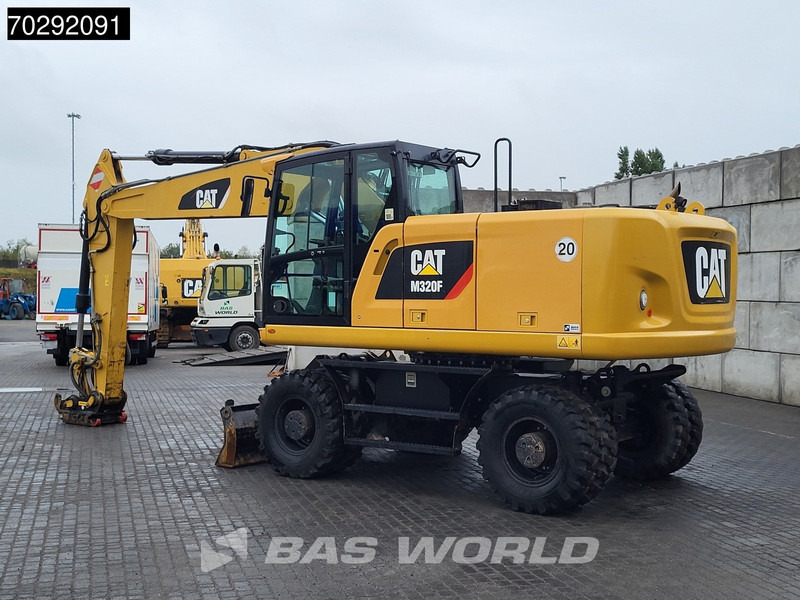 Caterpillar M320 F - 휠 굴삭기 : 사진 2 Caterpillar M320 F - 휠 굴삭기 : 사진 2