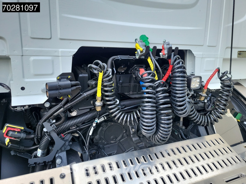 DAF XD 450 4X2 Day Cab ACC LED - 트랙터 유닛 : 사진 2 DAF XD 450 4X2 Day Cab ACC LED - 트랙터 유닛 : 사진 2
