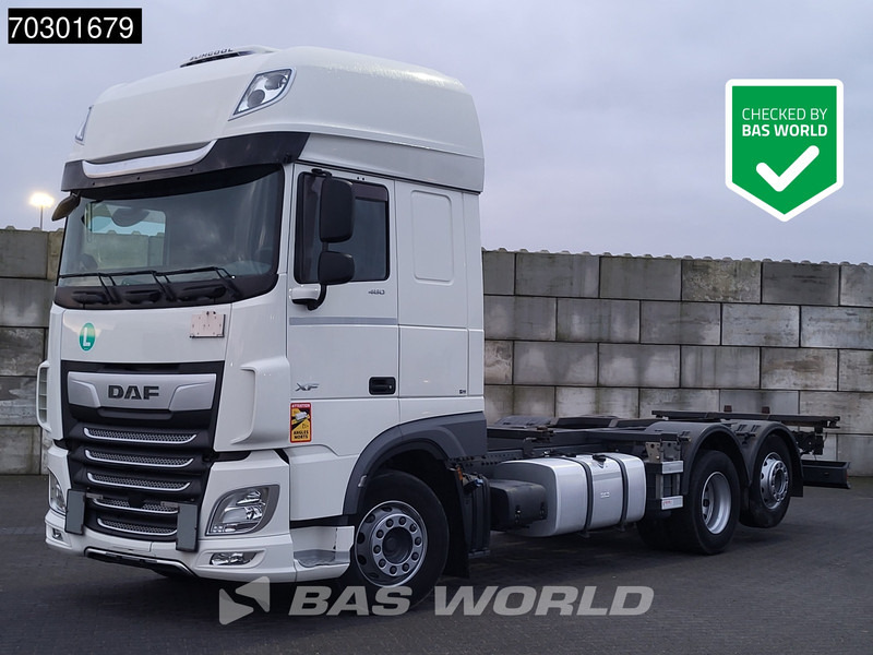 DAF XF 480 6X2 FAN Retarder Lift+Steering Axle Full Air Euro 6 - 컨테이너 운반 장치/ 스와프 보디 트럭 : 사진 1 DAF XF 480 6X2 FAN Retarder Lift+Steering Axle Full Air Euro 6 - 컨테이너 운반 장치/ 스와프 보디 트럭 : 사진 1