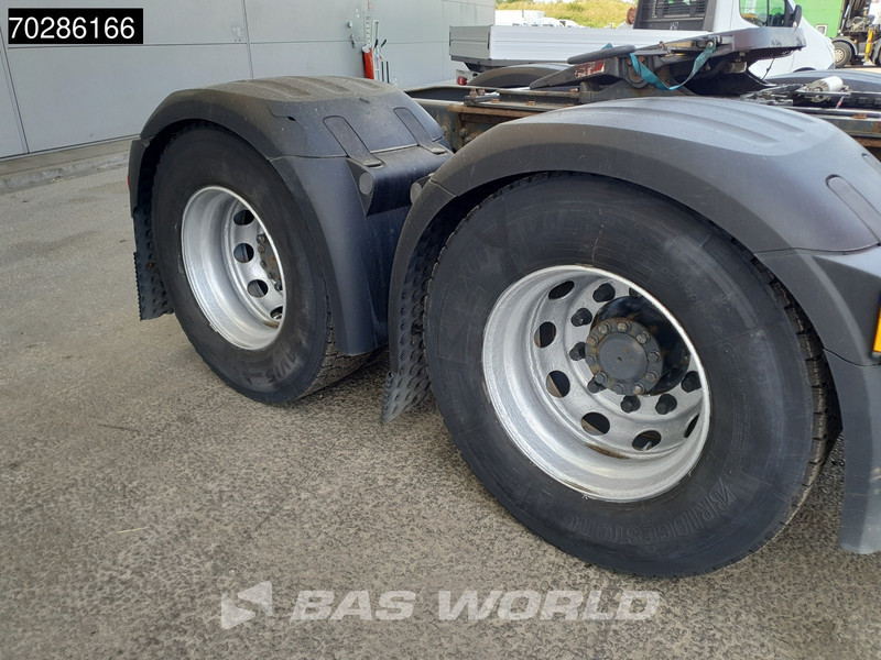 트랙터 유닛 DAF XF 530 XF 6X4 SSC Manual Euro 6 : 사진 14