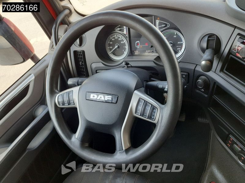 트랙터 유닛 DAF XF 530 XF 6X4 SSC Manual Euro 6 : 사진 16
