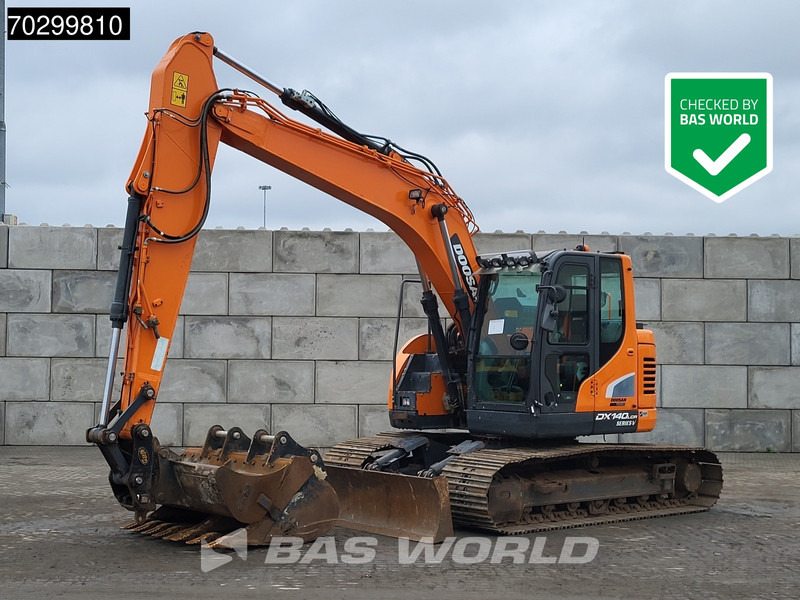 Doosan DX140 LCR-5 BLADE - 3 BUCKETS - 크롤러 굴삭기 : 사진 1 Doosan DX140 LCR-5 BLADE - 3 BUCKETS - 크롤러 굴삭기 : 사진 1
