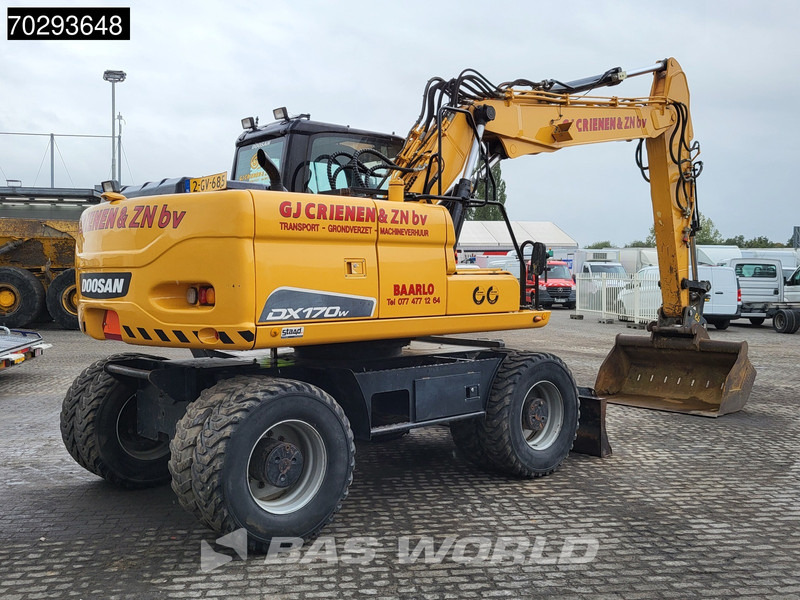 Doosan DX170 W - 휠 굴삭기 : 사진 5 Doosan DX170 W - 휠 굴삭기 : 사진 5