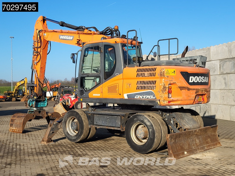 Doosan DX170W -5 - 휠 굴삭기 : 사진 2 Doosan DX170W -5 - 휠 굴삭기 : 사진 2
