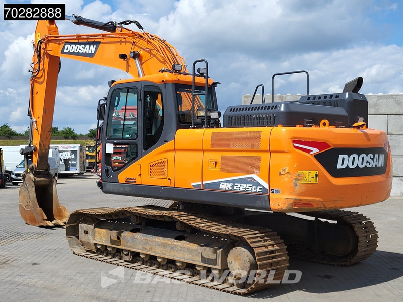 Doosan DX225 LC-7 4 BUCKETS - 크롤러 굴삭기 : 사진 3 Doosan DX225 LC-7 4 BUCKETS - 크롤러 굴삭기 : 사진 3