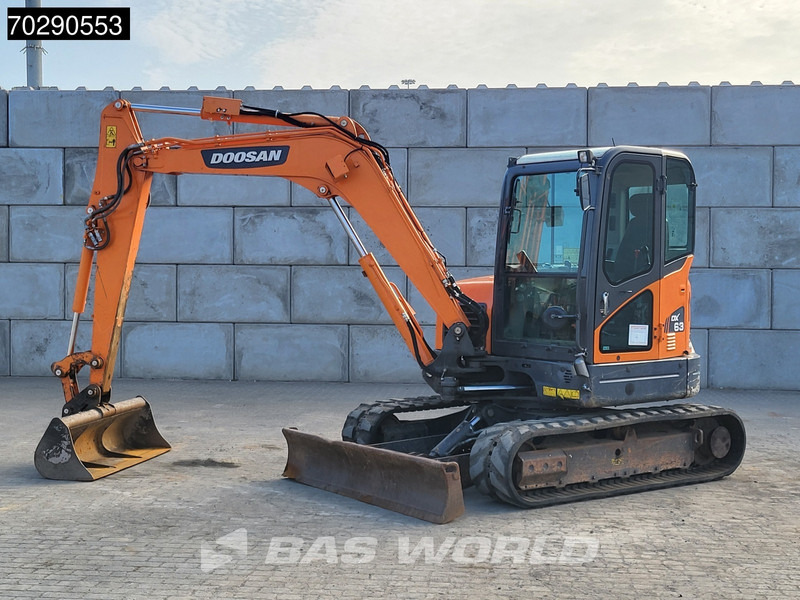 Doosan DX63-3 - 미니 굴삭기 : 사진 3 Doosan DX63-3 - 미니 굴삭기 : 사진 3