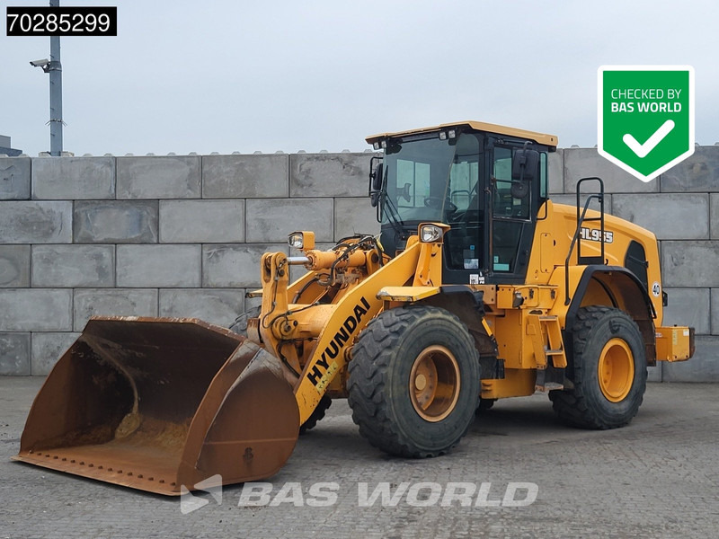 Hyundai HL955 - 휠 로더 : 사진 1 Hyundai HL955 - 휠 로더 : 사진 1
