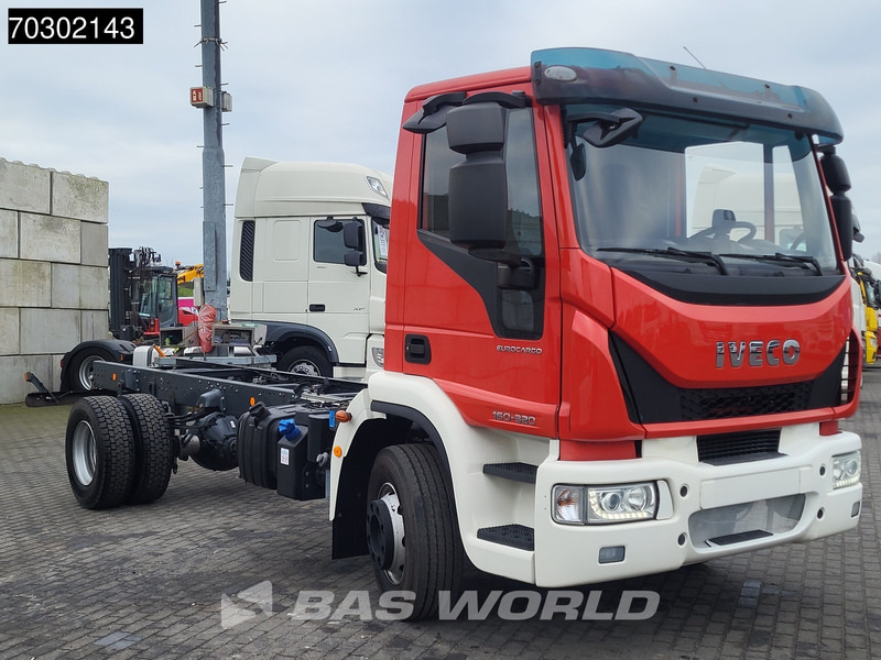 Iveco Eurocargo 180E320 4X2 NEW! 18T chassis 2017 production Euro 6 - 캡 새시 트럭 : 사진 3 Iveco Eurocargo 180E320 4X2 NEW! 18T chassis 2017 production Euro 6 - 캡 새시 트럭 : 사진 3