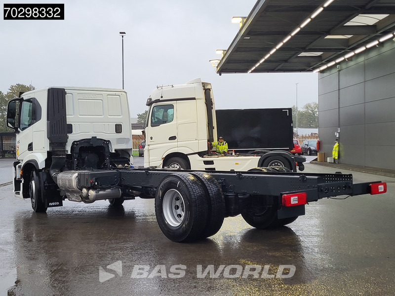 Iveco S-Way 340 4X2 NEW chassis! Automatic Navi ACC LED Euro 6 - 캡 새시 트럭 : 사진 2 Iveco S-Way 340 4X2 NEW chassis! Automatic Navi ACC LED Euro 6 - 캡 새시 트럭 : 사진 2