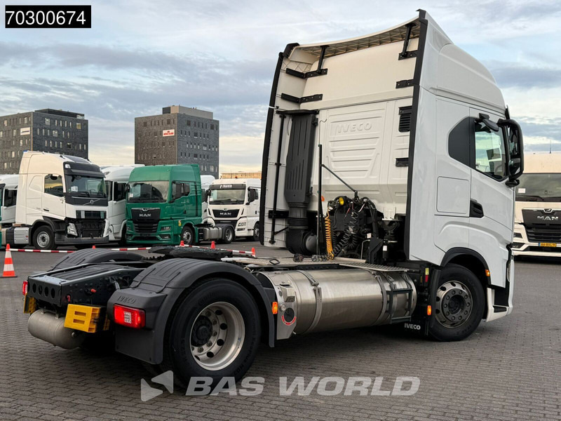 Iveco S-Way 460 NP 4X2 LNG! NL-Truck Retarder 2xTanks ACC LED Euro 6 - 트랙터 유닛 : 사진 5 Iveco S-Way 460 NP 4X2 LNG! NL-Truck Retarder 2xTanks ACC LED Euro 6 - 트랙터 유닛 : 사진 5
