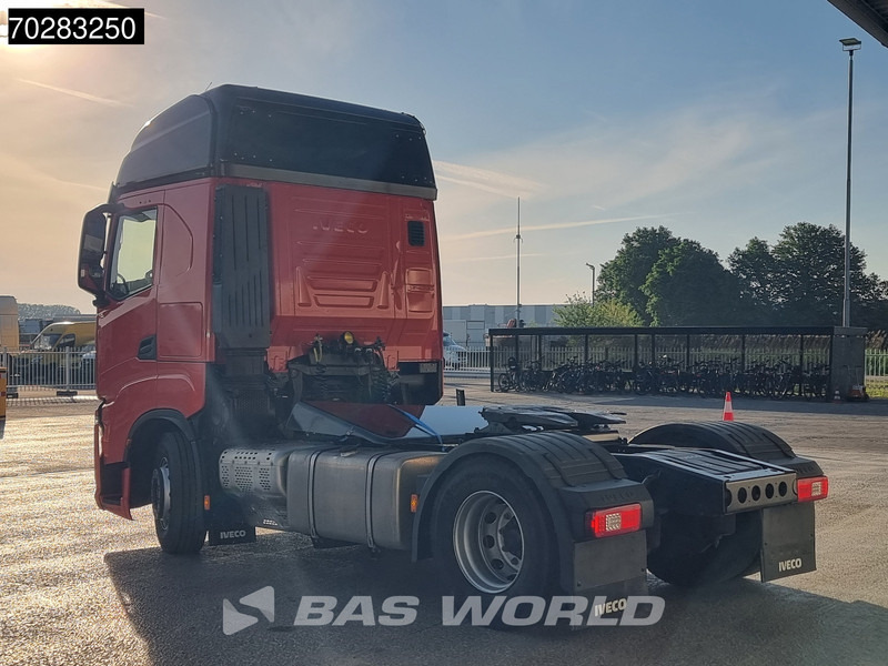 Iveco S-Way 490 4X2 DAMAGED! chassis bent 2x Tanks LED Navi Euro 6 - 트랙터 유닛 : 사진 2 Iveco S-Way 490 4X2 DAMAGED! chassis bent 2x Tanks LED Navi Euro 6 - 트랙터 유닛 : 사진 2