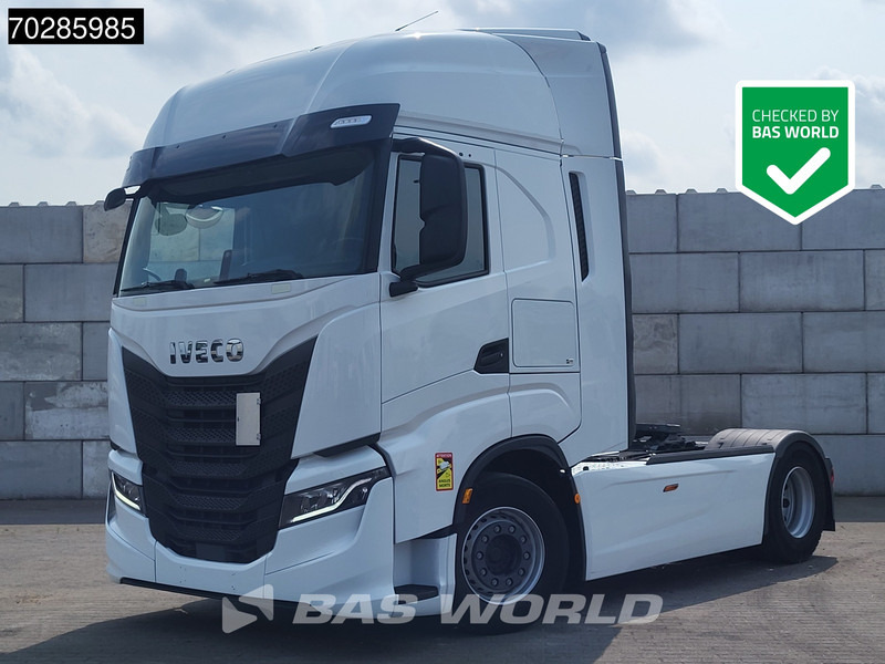 Iveco S-Way 490 4X2 Retarder 2x Tanks Standklima Navi ACC LED - 트랙터 유닛 : 사진 1 Iveco S-Way 490 4X2 Retarder 2x Tanks Standklima Navi ACC LED - 트랙터 유닛 : 사진 1