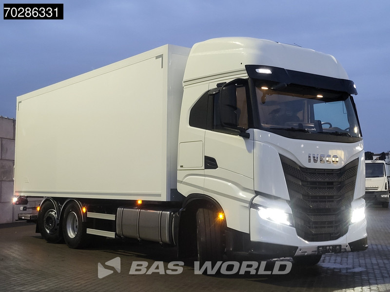 Iveco S-Way 490 6X2 2000kg Ladebordwand Lift/Steering Axle Automatic Navi ACC Euro 6 - 박스 트럭 : 사진 3 Iveco S-Way 490 6X2 2000kg Ladebordwand Lift/Steering Axle Automatic Navi ACC Euro 6 - 박스 트럭 : 사진 3