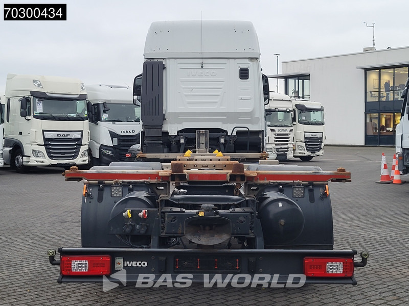 Iveco S-Way 510 6X2 Retarder Full Air Lift Axle BDF Euro 6 - 컨테이너 운반 장치/ 스와프 보디 트럭 : 사진 5 Iveco S-Way 510 6X2 Retarder Full Air Lift Axle BDF Euro 6 - 컨테이너 운반 장치/ 스와프 보디 트럭 : 사진 5