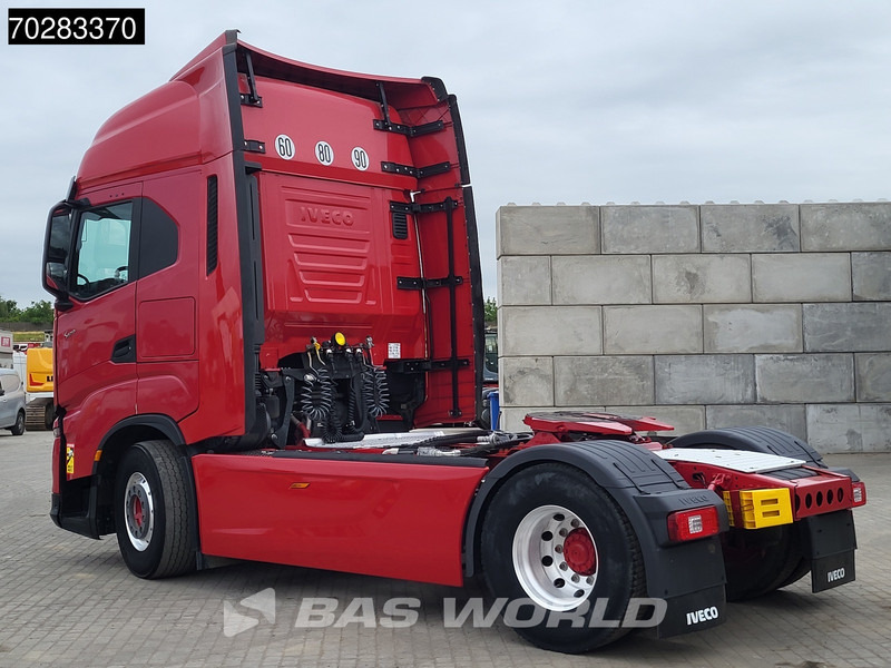 Iveco S-Way 570 4X2 Retarder Standklima Hydraulik Alcoa's LED Navi Euro 6 - 트랙터 유닛 : 사진 2 Iveco S-Way 570 4X2 Retarder Standklima Hydraulik Alcoa's LED Navi Euro 6 - 트랙터 유닛 : 사진 2