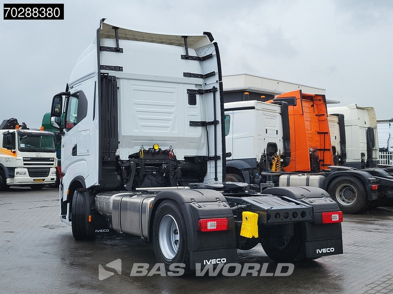 Iveco S-way 580 4X2 NEW! 2x Tanks Navi ACC Standklima - 트랙터 유닛 : 사진 2 Iveco S-way 580 4X2 NEW! 2x Tanks Navi ACC Standklima - 트랙터 유닛 : 사진 2