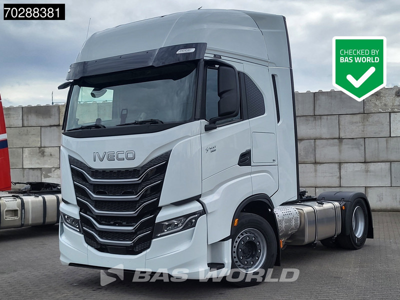 Iveco S-way 580 4X2 Nieuw! 2xTanks Standklima ACC LED Euro 6 - 트랙터 유닛 : 사진 1 Iveco S-way 580 4X2 Nieuw! 2xTanks Standklima ACC LED Euro 6 - 트랙터 유닛 : 사진 1