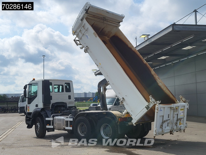 Iveco Trakker 360 6X4 10m3 2-Sided Tipper Steelsuspension Big-Axle Automatic Euro 6 - 덤프트럭 : 사진 2 Iveco Trakker 360 6X4 10m3 2-Sided Tipper Steelsuspension Big-Axle Automatic Euro 6 - 덤프트럭 : 사진 2