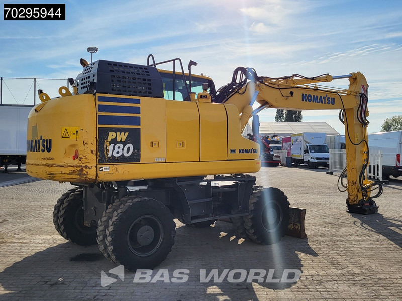 Komatsu PW180 -11 - 휠 굴삭기 : 사진 5 Komatsu PW180 -11 - 휠 굴삭기 : 사진 5