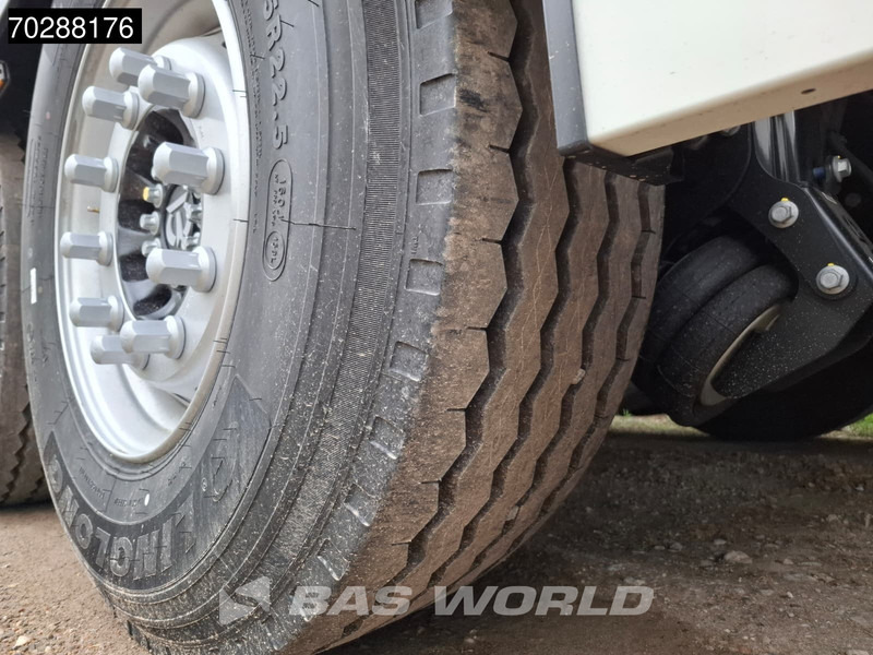 신규 밀폐형 박스 세미 트레일러 Krone SD : 사진 15 신규 밀폐형 박스 세미 트레일러 Krone SD : 사진 15