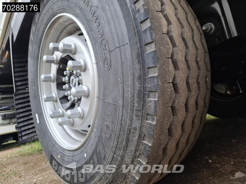 신규 밀폐형 박스 세미 트레일러 Krone SD : 사진 13 신규 밀폐형 박스 세미 트레일러 Krone SD : 사진 13