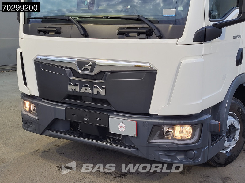박스 트럭 MAN TGL 12.250 4X2 12tonner LOW Mileage 1500kg Ladebordwand Automatic Euro 6 : 사진 10 박스 트럭 MAN TGL 12.250 4X2 12tonner LOW Mileage 1500kg Ladebordwand Automatic Euro 6 : 사진 10