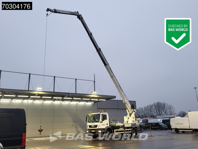MAN TGM 18.250 44mtrs Böcker AK44/4000 Telescopic crane Manual Euro 6 - 험한 지형 크레인 : 사진 1 MAN TGM 18.250 44mtrs Böcker AK44/4000 Telescopic crane Manual Euro 6 - 험한 지형 크레인 : 사진 1