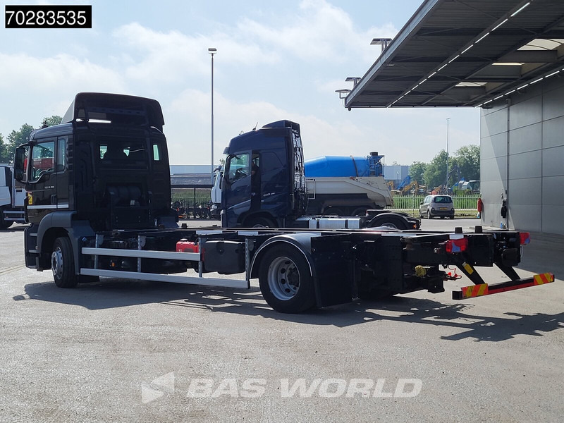 MAN TGS 18.360 834 4X2 19tonner BDF Automatic Navi Euro 6 - 컨테이너 운반 장치/ 스와프 보디 트럭 : 사진 2 MAN TGS 18.360 834 4X2 19tonner BDF Automatic Navi Euro 6 - 컨테이너 운반 장치/ 스와프 보디 트럭 : 사진 2