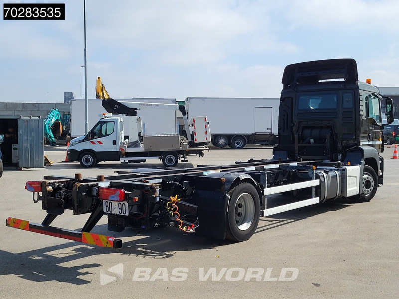MAN TGS 18.360 834 4X2 19tonner BDF Automatic Navi Euro 6 - 컨테이너 운반 장치/ 스와프 보디 트럭 : 사진 5 MAN TGS 18.360 834 4X2 19tonner BDF Automatic Navi Euro 6 - 컨테이너 운반 장치/ 스와프 보디 트럭 : 사진 5