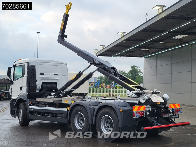 MAN TGS 26.440 6X4 NEW HYVA H20-60S Automatic Steelsuspension Euro 6 - 후크 리프트 트럭 : 사진 2 MAN TGS 26.440 6X4 NEW HYVA H20-60S Automatic Steelsuspension Euro 6 - 후크 리프트 트럭 : 사진 2