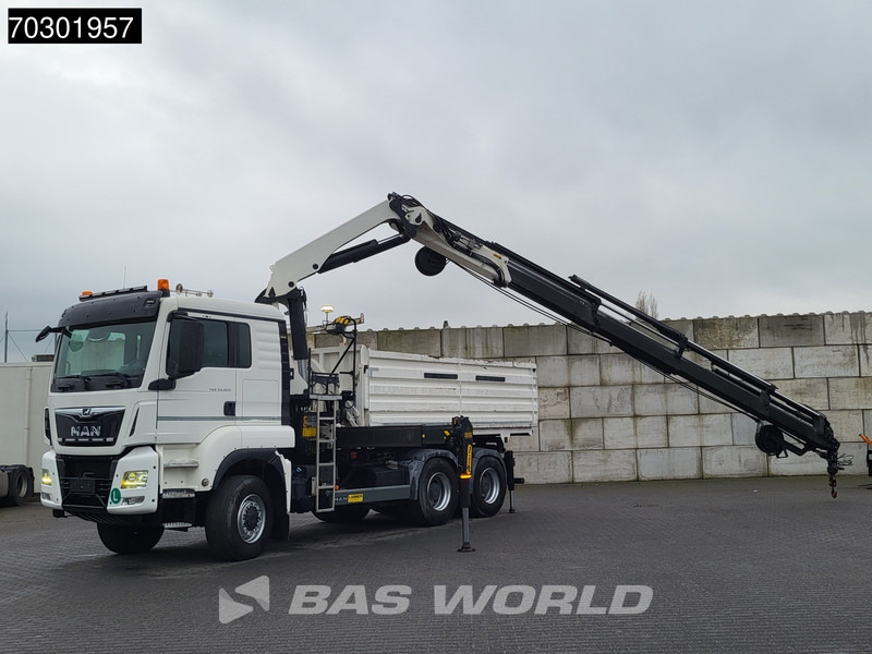 MAN TGS 33.420 6X6 Palfinger PK33002 EH Crane 12m3 tipper Manual Retarder Big-Axle Euro 6 - 덤프트럭, 크레인 트럭 : 사진 2 MAN TGS 33.420 6X6 Palfinger PK33002 EH Crane 12m3 tipper Manual Retarder Big-Axle Euro 6 - 덤프트럭, 크레인 트럭 : 사진 2