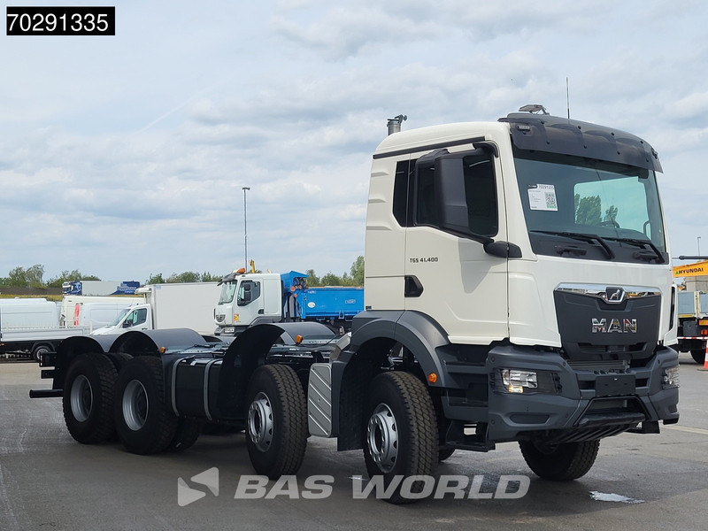 MAN TGS 41.400 8X4 New 8x4 chassis Engine PTO Steelsuspension Big-Axle Manual Euro 2 - 캡 새시 트럭 : 사진 3 MAN TGS 41.400 8X4 New 8x4 chassis Engine PTO Steelsuspension Big-Axle Manual Euro 2 - 캡 새시 트럭 : 사진 3