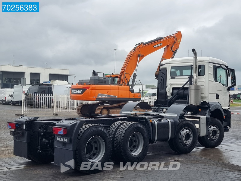MAN TGS 41.440 8X4 NEW chassis Steelsuspension Automatic Euro 6 - 캡 새시 트럭 : 사진 5 MAN TGS 41.440 8X4 NEW chassis Steelsuspension Automatic Euro 6 - 캡 새시 트럭 : 사진 5