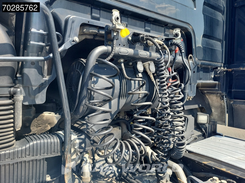 MAN TGX 18.460 4X2 XXL Mega Retarder 2xTanks Standklima Euro 6 - 트랙터 유닛 : 사진 5 MAN TGX 18.460 4X2 XXL Mega Retarder 2xTanks Standklima Euro 6 - 트랙터 유닛 : 사진 5