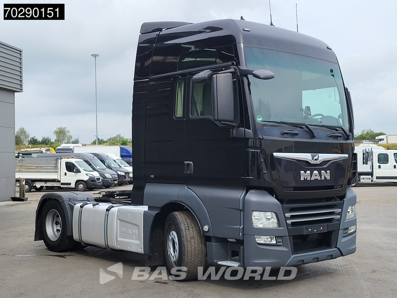 MAN TGX 18.470 4X2 XXL Retarder 2xTanks ACC Standklima Euro 6 - 트랙터 유닛 : 사진 3 MAN TGX 18.470 4X2 XXL Retarder 2xTanks ACC Standklima Euro 6 - 트랙터 유닛 : 사진 3