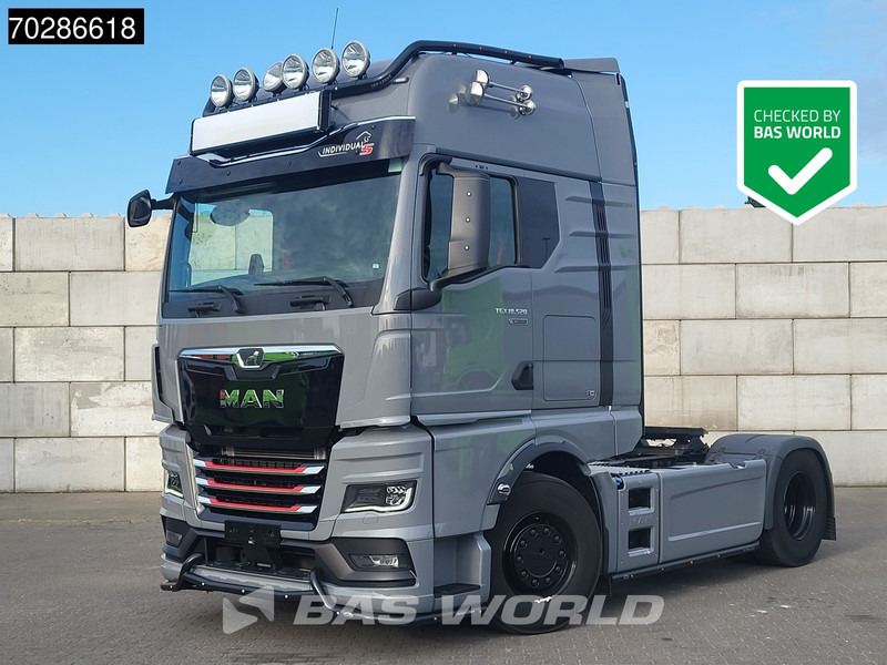 MAN TGX 18.520 4X2 Individual Lion S! GX Retarder Full-Air 2x Tanks Navi LED ACC Euro 6 - 트랙터 유닛 : 사진 1 MAN TGX 18.520 4X2 Individual Lion S! GX Retarder Full-Air 2x Tanks Navi LED ACC Euro 6 - 트랙터 유닛 : 사진 1