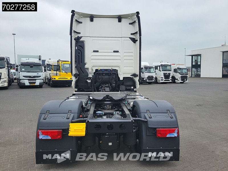 MAN TGX 18.520 4X2 NEW! GX Retarder 2x Tanks Standklima ACC - 트랙터 유닛 : 사진 5 MAN TGX 18.520 4X2 NEW! GX Retarder 2x Tanks Standklima ACC - 트랙터 유닛 : 사진 5