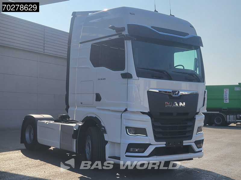 MAN TGX 18.520 4X2 Retarder 2xTanks Standklima MirrorCam ACC Navi LED Euro 6 Nieuw! - 트랙터 유닛 : 사진 3 MAN TGX 18.520 4X2 Retarder 2xTanks Standklima MirrorCam ACC Navi LED Euro 6 Nieuw! - 트랙터 유닛 : 사진 3