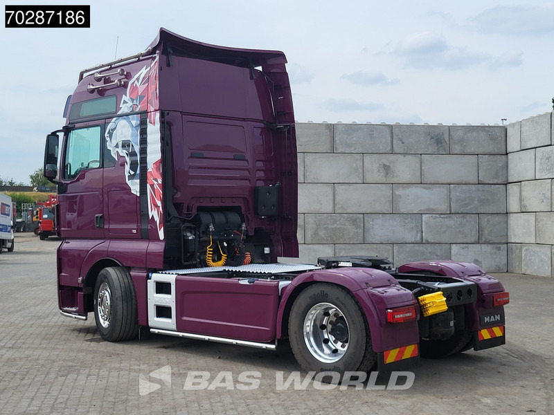 MAN TGX 18.580 4X2 Full-Air Retarder 2xTanks Leder Standklima Xenon Alcoa - 트랙터 유닛 : 사진 2 MAN TGX 18.580 4X2 Full-Air Retarder 2xTanks Leder Standklima Xenon Alcoa - 트랙터 유닛 : 사진 2