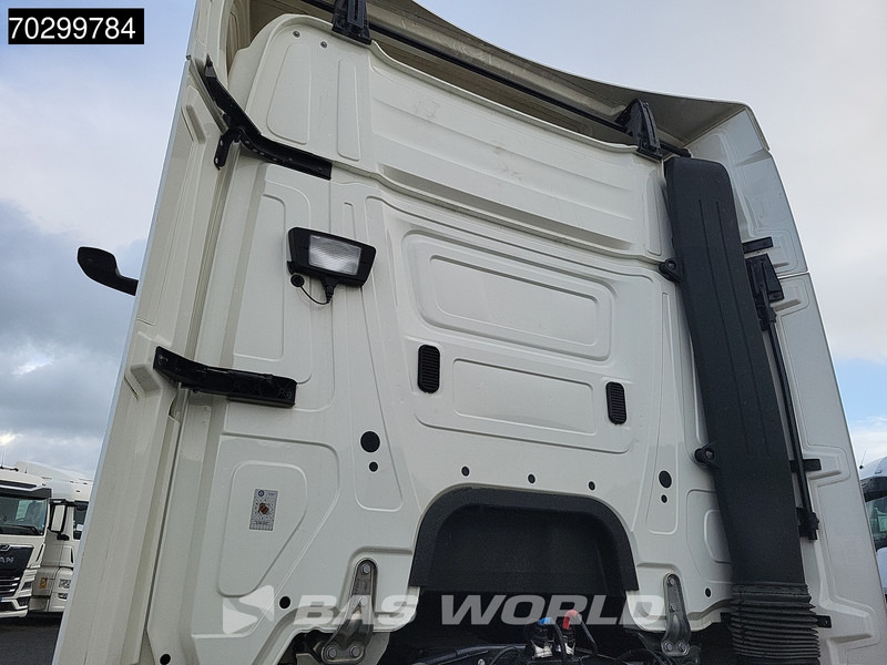Mercedes-Benz Actros 1842 4X2 StreamSpace Mega Retarder MirrorCam 2xTanks Navi ACC Euro 6 - 트랙터 유닛 : 사진 3 Mercedes-Benz Actros 1842 4X2 StreamSpace Mega Retarder MirrorCam 2xTanks Navi ACC Euro 6 - 트랙터 유닛 : 사진 3