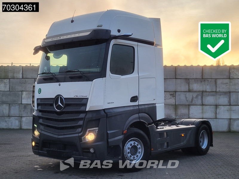 Mercedes-Benz Actros 1845 4X2 GigaSpace Retarder MirrorCam Navi Euro 6 - 트랙터 유닛 : 사진 1 Mercedes-Benz Actros 1845 4X2 GigaSpace Retarder MirrorCam Navi Euro 6 - 트랙터 유닛 : 사진 1