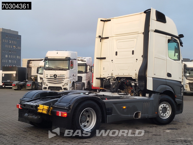 Mercedes-Benz Actros 1845 4X2 GigaSpace Retarder MirrorCam Navi Euro 6 - 트랙터 유닛 : 사진 5 Mercedes-Benz Actros 1845 4X2 GigaSpace Retarder MirrorCam Navi Euro 6 - 트랙터 유닛 : 사진 5