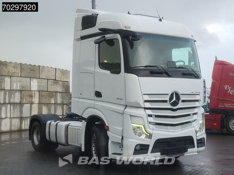 Mercedes-Benz Actros 1845 4X2 StreamSpace 2xTanks Standairco MirrorCam Navi PPC Euro 6 - 트랙터 유닛 : 사진 3 Mercedes-Benz Actros 1845 4X2 StreamSpace 2xTanks Standairco MirrorCam Navi PPC Euro 6 - 트랙터 유닛 : 사진 3